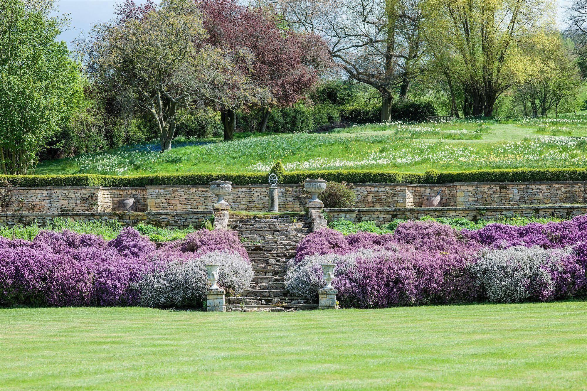 Buckland Manor - A Relais & Chateaux Hotel Μπρόντγουεϊ Εξωτερικό φωτογραφία